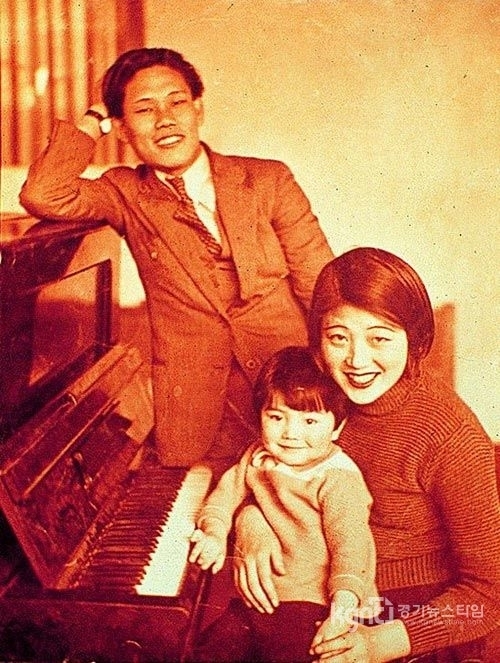 최승희 가족사진-하정웅 collection 수림문화재단 소장 작품 ‘무용가 최승희’ (사진제공)