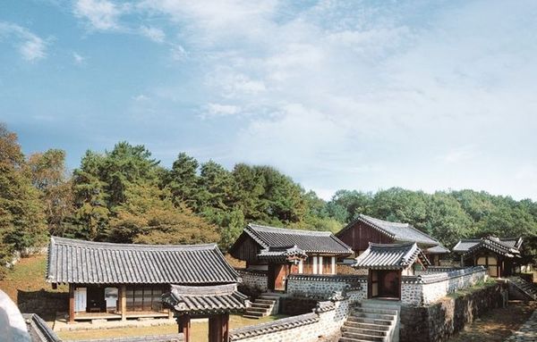 임진강을 따라 걷는 시간여행, 벚나무를 따라 걷는 봄꽃여행 (평화누리길, DMZ 사색(四色)하다 ③)