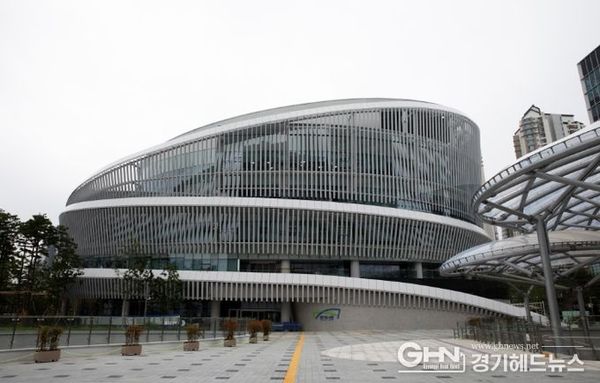 경기도, 독서 동아리 410개 선정. 도민 참여 속 독서문화 확산 추진