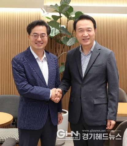 김동연, 임태희 조찬회동