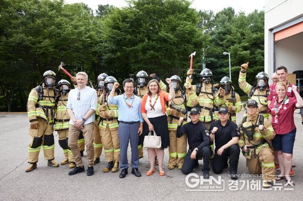 경기도 체류 잼버리 참가자 격려
