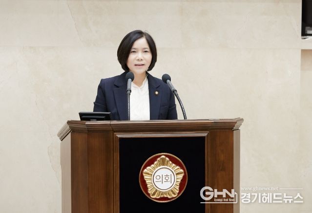 용인특례시의회 신현녀 의원, 생태계교란식물 확산에 따른 대책 마련과 플랫폼시티 개발이익금 관련 시정질문