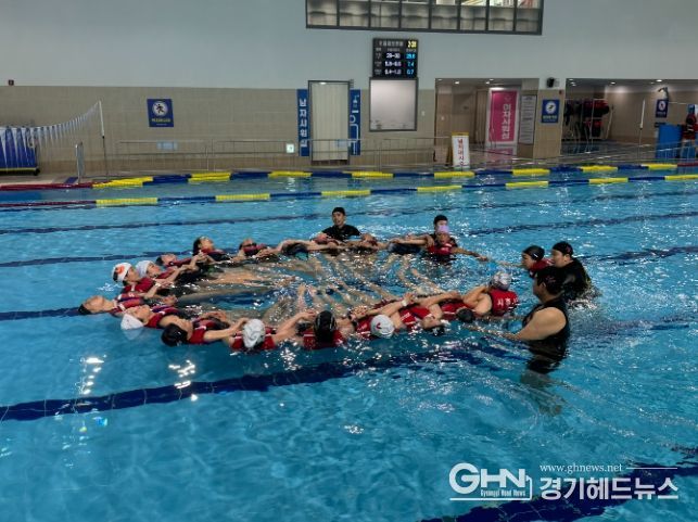 시흥도시공사, “수상안전 스스로 지켜요” 시민대상 생존수영 교육 성료