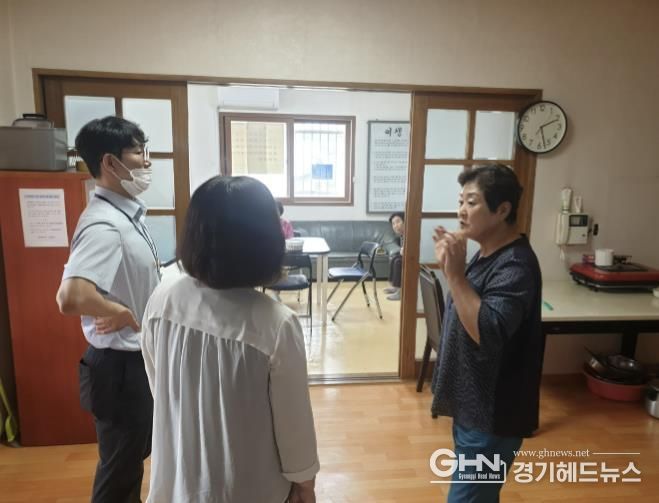 시흥시, 경로당 무더위쉼터 20곳에 냉방기 지원... 점검 분주