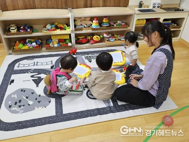 성남시 주야간 시간제 보육시설인 해님 달님 놀이터 분당점 수내동어린이집 3층