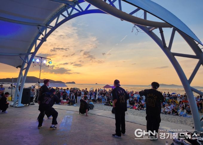 안산시,‘방아머리해변 선셋 콘서트’화려한 마무리