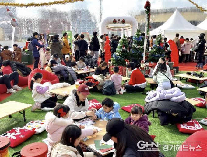시흥시 거북섬에 볼거리 가득, '제1회 거북섬 산타 페스타' 성료