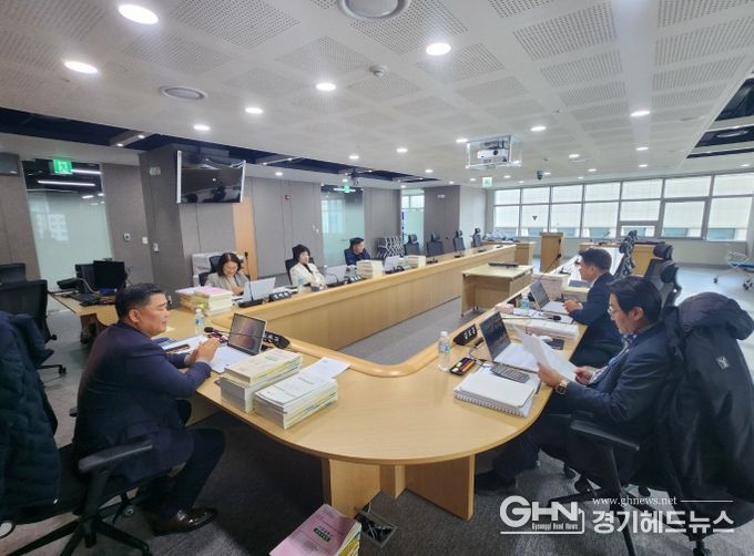 경기도의회 경기도교육청예산결산특별위원회 예산안조정소위원회 활동 진행, 현재 마무리 단계