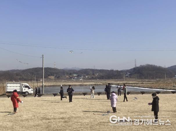 시흥시, 전통 연날리기 체험 프로그램 인기, 특별한 겨울 체험 제공
