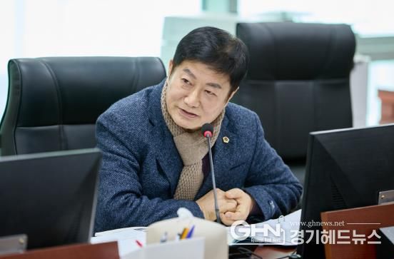 경기도의회 김상곤 의원, 2025년 업무보고에서, 반도체 인력 양성, 취업 연계까지 철저한 관리 당부