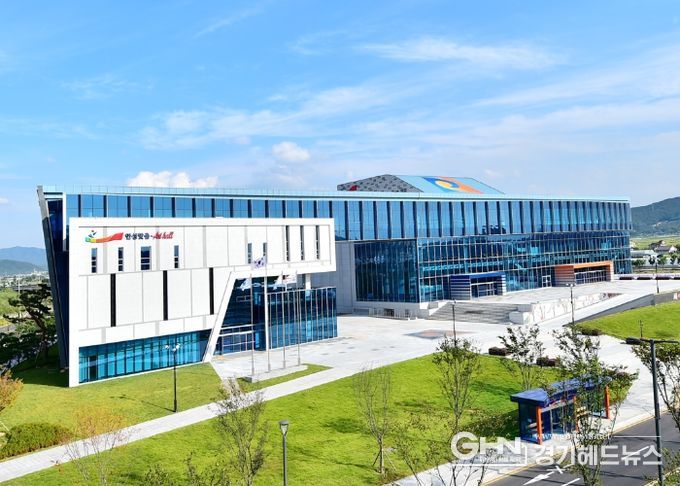 안성맞춤아트홀 전경