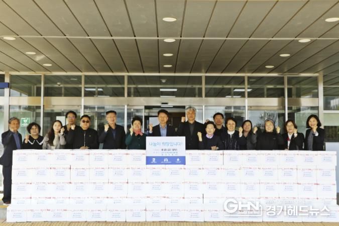 수원시 권선구 지역사회보장협의체, 봄김치 나눔 전달식 가져