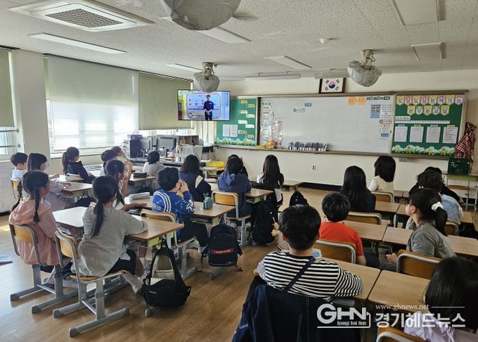실시간 스트리밍 안전교육 운영 장면