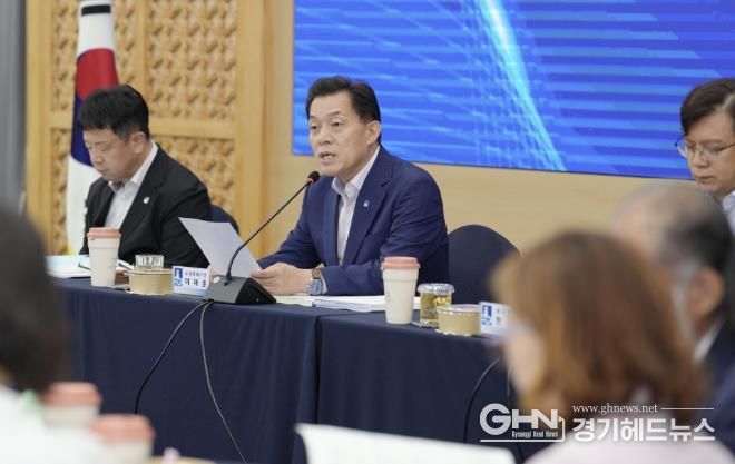 이재준 시장이 인사말을 하고 있다.