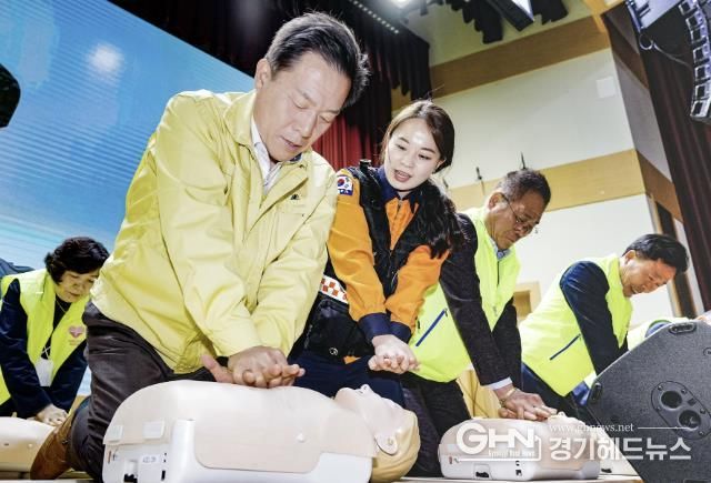 수원시, 새빛안전지킴이 교육 사진