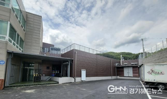 용인특례시는 농업회사법인 가은MPC(주)와 함께 지역 특산물 '성산포크' 육성을 위한 가공시설을 준공했다.
