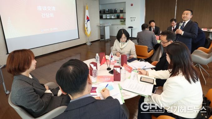 청두시 교육국 관계자 방문