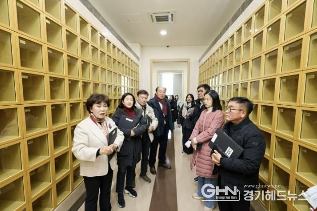 용인특례시의회 문화복지위원회는 18일 행정사무감사 기간 중 소관 기관에 대한 현지 확인에 나섰다