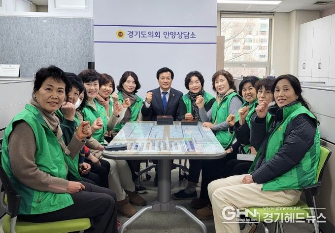 문형근 위원장,