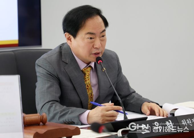 경제환경위원회 조우현 위원장 행정사무감사