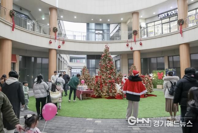 시흥시 '산타마을 인(in) 그랑트리' 행사 이틀간 큰 호응