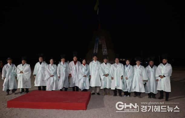 달맞이 축제 참석한 평택시의회와 단체