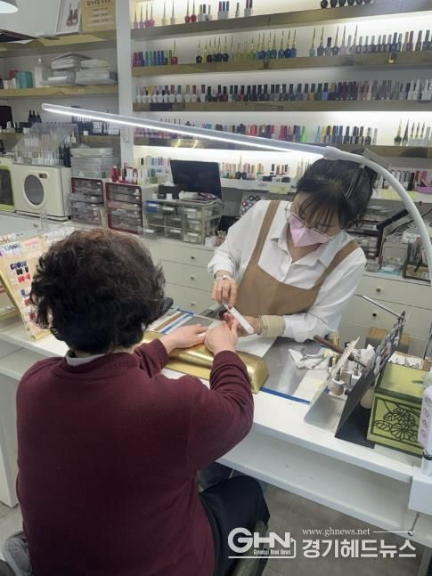 수원시 영통구 망포2동, 홀몸 어르신 고독사 예방을 위한 “예쁜 손 이야기” 진행