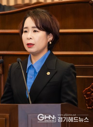 남양주시의회 318회 임시회 1차 본회의에서 정현미 의원이 시정질문을 하고 있다.