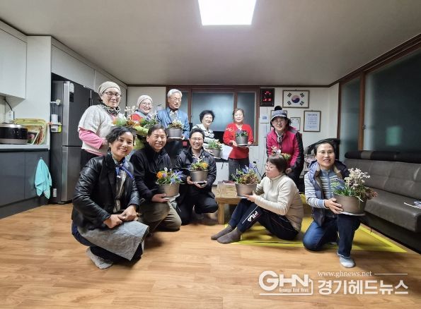 안성시, 주민이 직접 꾸미는 ‘마을정원 가꾸기 교육’ 열기 후끈